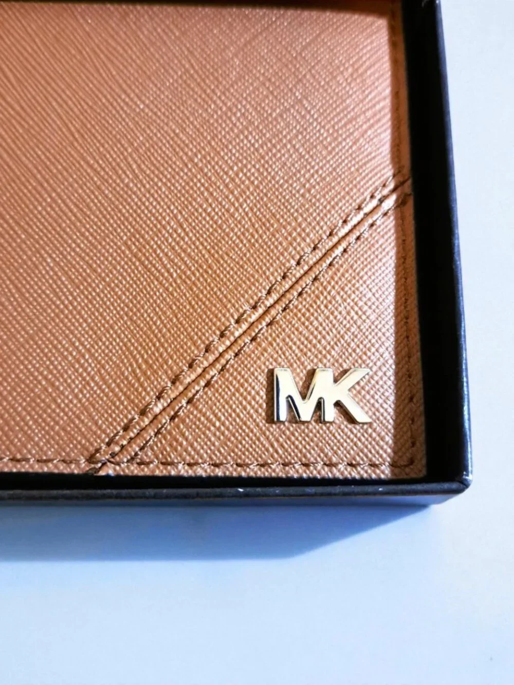 Michael Kors Brown/Tan & Beige Slim Billfold Wallet Bundle Set